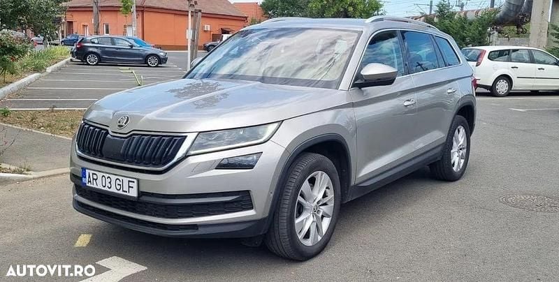 Gri Utilizat 2017 Skoda Kodiaq SUV | 14.300 EUR (Scump) - Imagine 1/4