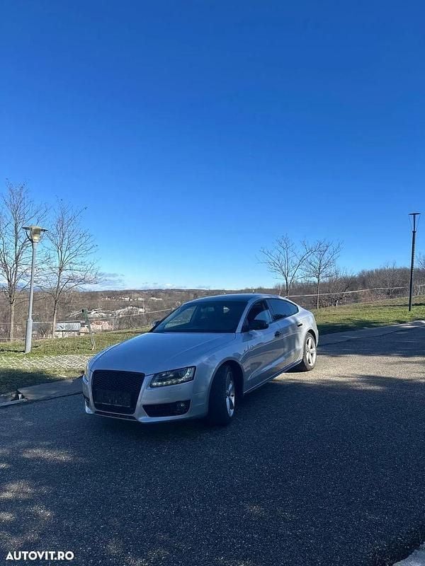 Second-hand Audi A5 S-Line 239 CP (175 kW) 2009 Culoareargint Coupe
