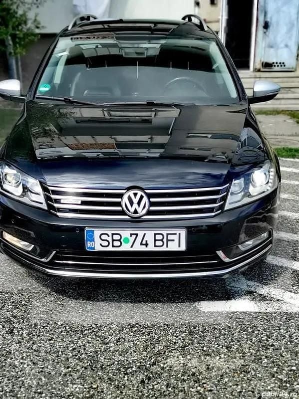 Utilizat 2011 VW Passat R-line BlueMotion Break | 7.500 EUR (Preț OK) - Imagine 1/4