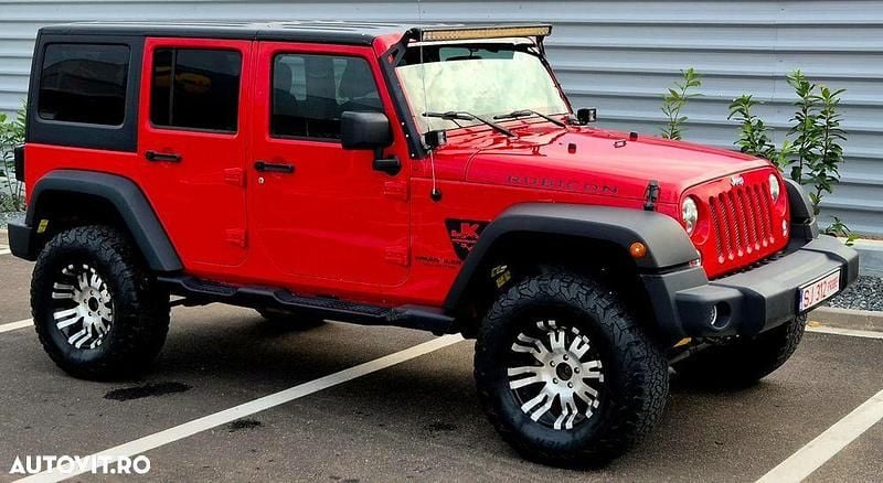 Culoarerosu Utilizat 2015 Jeep Wrangler Unlimited Rubicon SUV | 27.990 EUR (Super Preț) - Imagine 1/4
