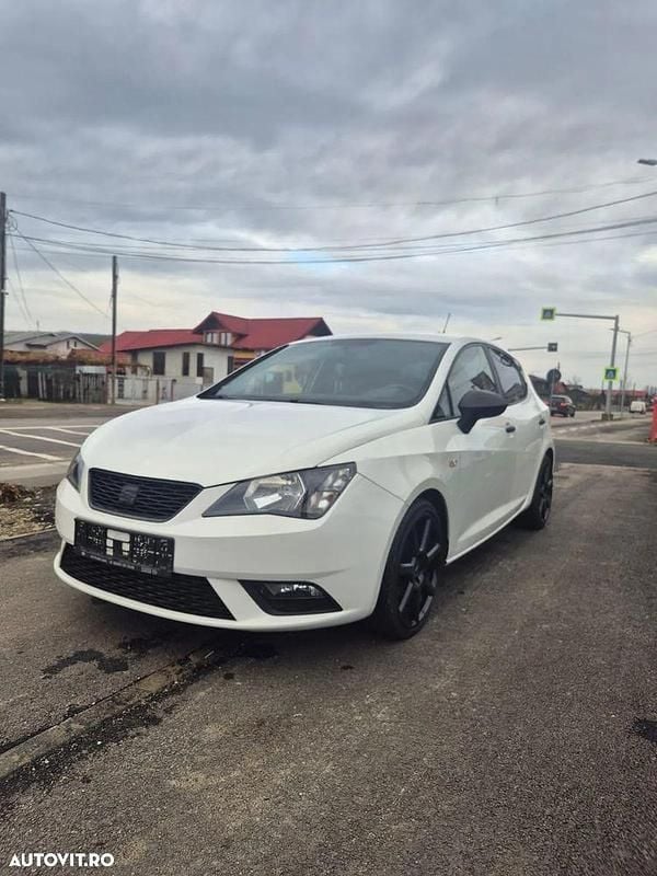 Culoarealb Utilizat 2016 Seat Ibiza Ecomotive | 5.950 EUR (Preț OK) - Imagine 1/4