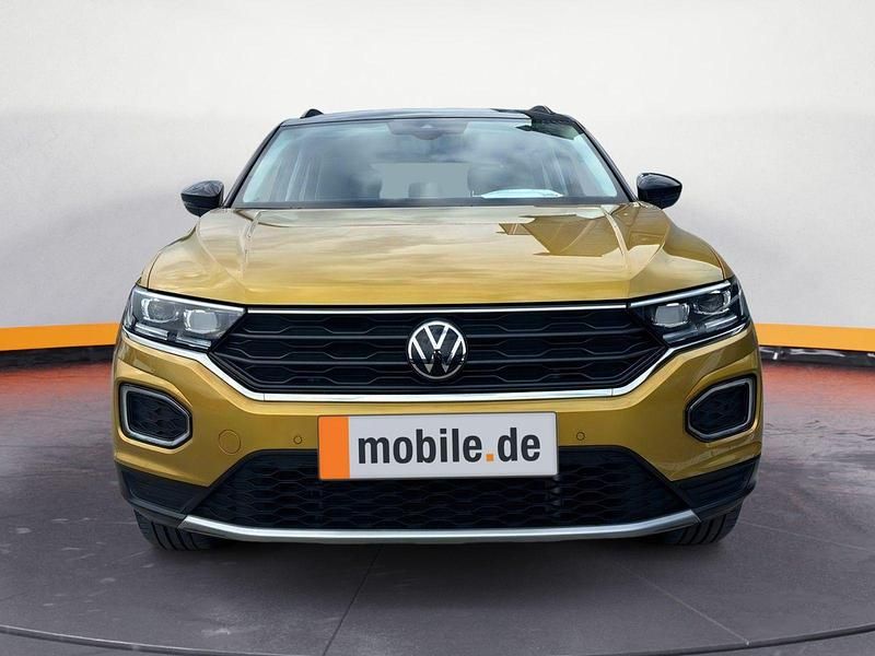 Utilizat 2021 VW T-Roc Style SUV | 25.201 EUR (Puțin scump) - Imagine 1/1