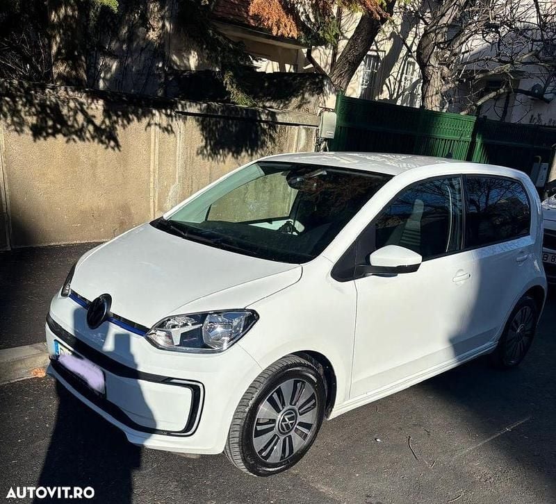 Second-hand VW e-up! 61 kW (83 CP) 2022 Culoarealb Hatchback
