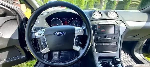 Second-hand Ford Mondeo Business Edition 118 CP (86 kW) 2012 Culoarenegru Hatchback