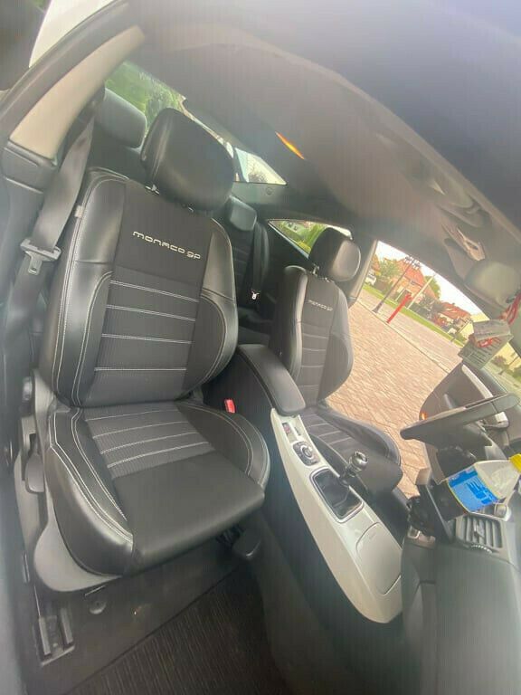 Second-hand Renault Laguna Coupé 150 CP (110 kW) 2011 Alb Coupe