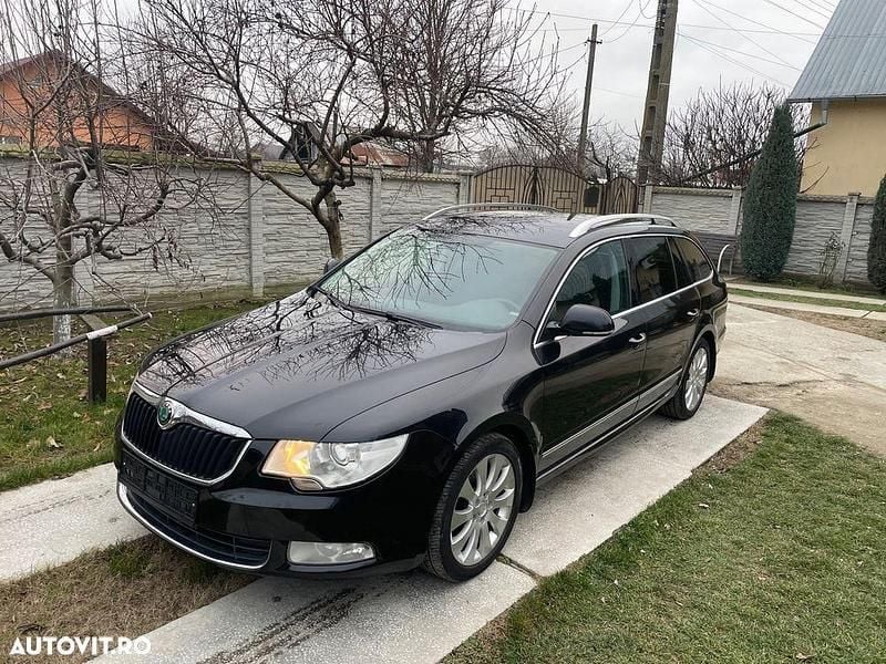 Culoarenegru Utilizat 2010 Skoda Superb Break | 4.699 EUR (Preț bun) - Imagine 1/4