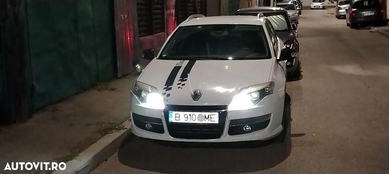 Culoarealb Utilizat 2010 Renault Laguna GrandTour Bose Edition Break | 3.690 EUR - Imagine 1/4