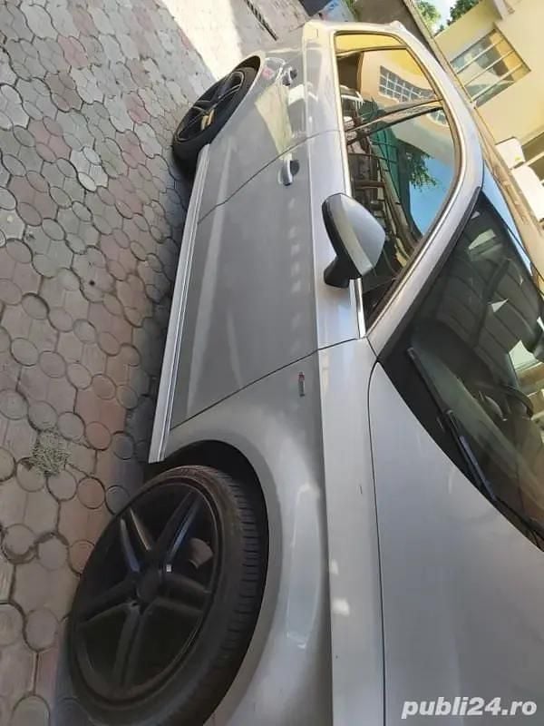 Second-hand Audi A3 S-Line 150 CP (110 kW) 2014 Argintiu Hatchback