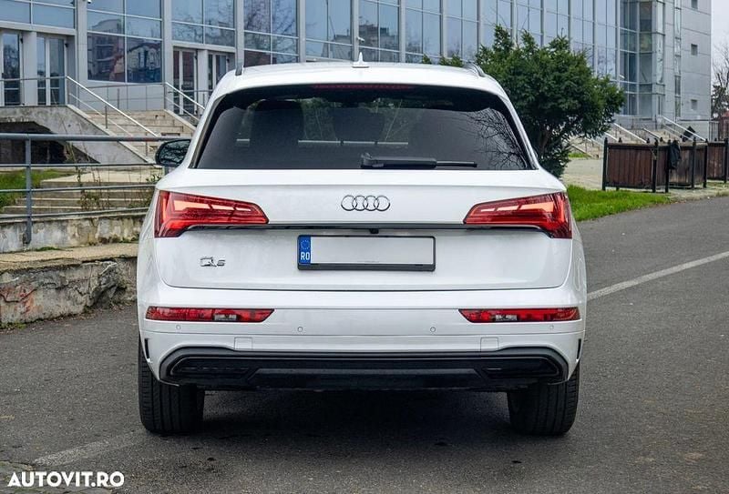 Second-hand Audi Q5 204 CP (150 kW) 2023 Alb SUV