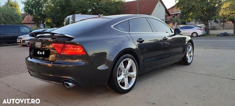 Second-hand Audi A7 Comfort 245 CP (180 kW) 2012 Culoarenegru Hatchback