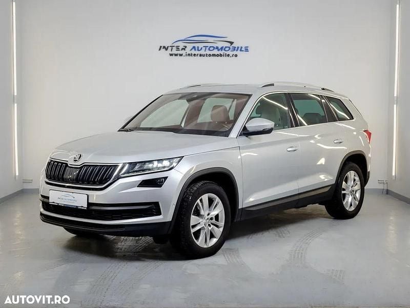 Culoareargint Utilizat 2020 Skoda Kodiaq Style SUV | 17.990 EUR (Puțin scump) - Imagine 1/4