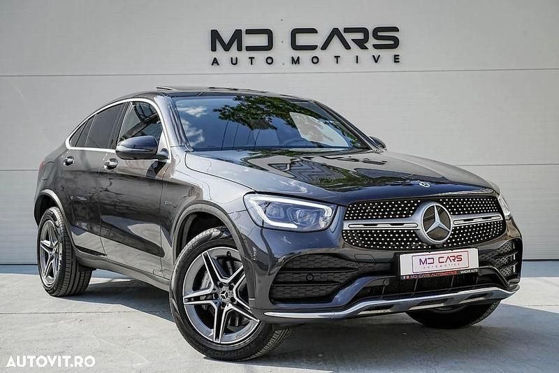 Culoarenegru Utilizat 2021 Mercedes GLC300 AMG line Coupe | 44.997 EUR - Imagine 1/4