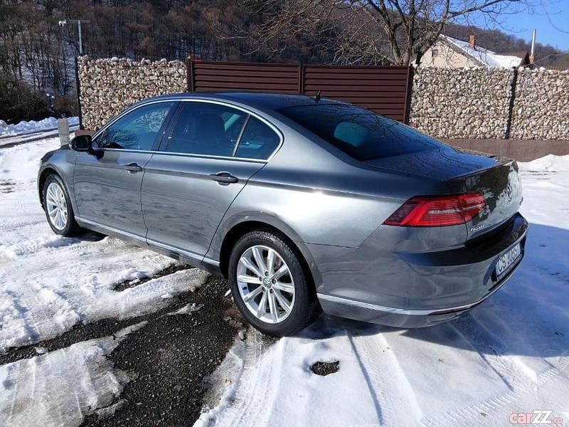 Second-hand VW Passat 190 CP (139 kW) 2015 Gri Berlinǎ