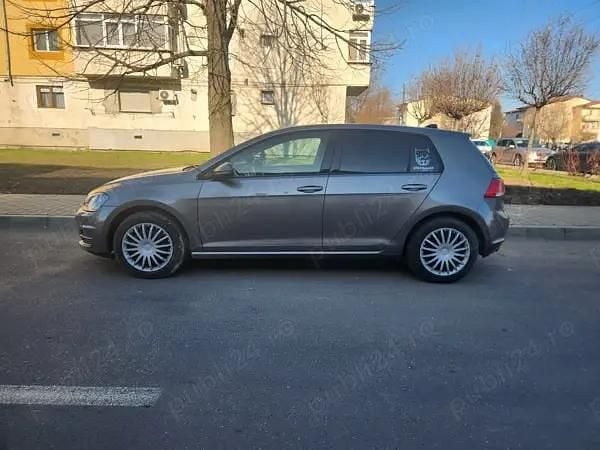 Second-hand VW Golf VII 77 CP (56 kW) 2015 Gri Hatchback