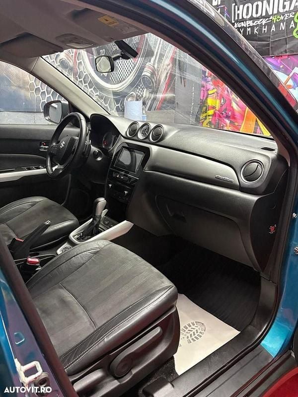 Second-hand Suzuki Vitara 120 CP (88 kW) 2016 Culoarealbastru SUV
