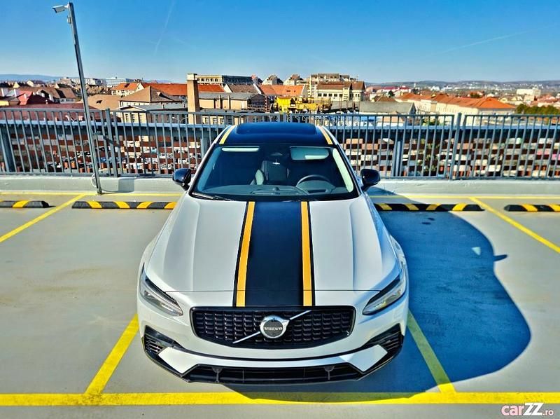 Second-hand Volvo S90 Ultimate 455 CP (334 kW) 2024 Alb Berlinǎ