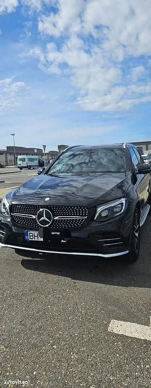 Negru Utilizat 2017 Mercedes GLC43 AMG AMG SUV | 25.500 EUR - Imagine 1/4
