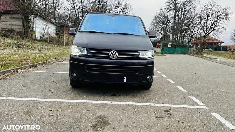 Culoarealte culori Utilizat 2014 VW Multivan Monovolum | 29.500 EUR (Preț OK) - Imagine 1/4