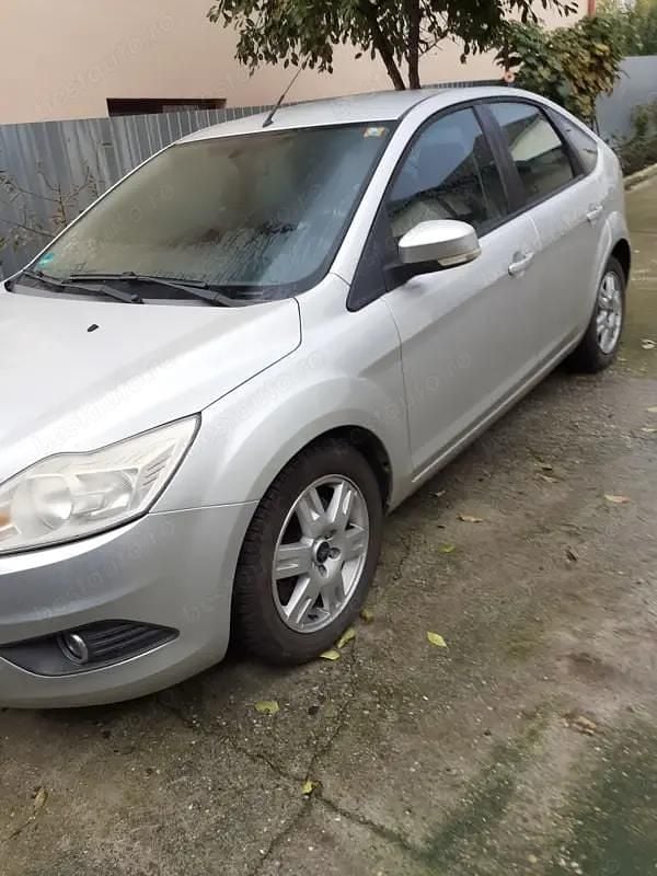 Utilizat 2008 Ford Focus Berlinǎ | 2.000 EUR (Preț OK) - Imagine 1/4