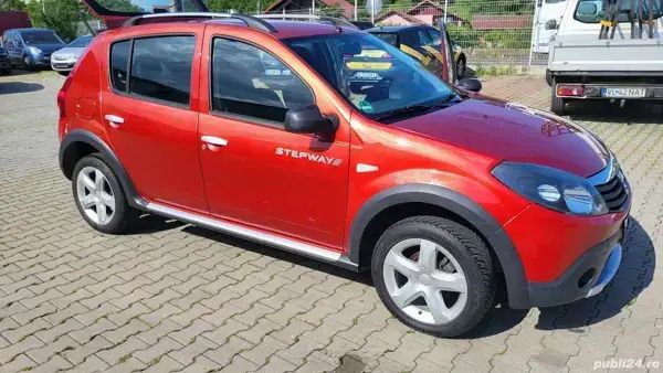 Utilizat 2009 Dacia Sandero Stepway Hatchback | 2.999 EUR - Imagine 1/4