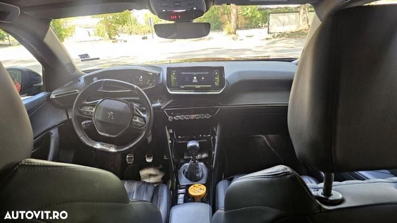 Culoarerosu Second-hand 2020 Peugeot 2008 GT-line SUV | 19.000 EUR - Imagine 1/4