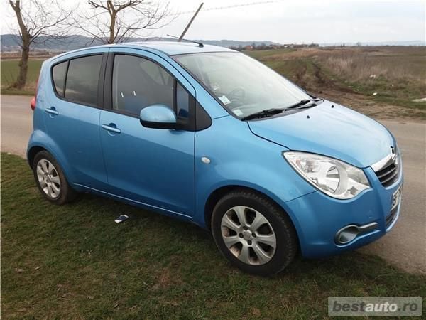 Second-hand Opel Agila 70 CP (51 kW) 2010 Albastru Hatchback