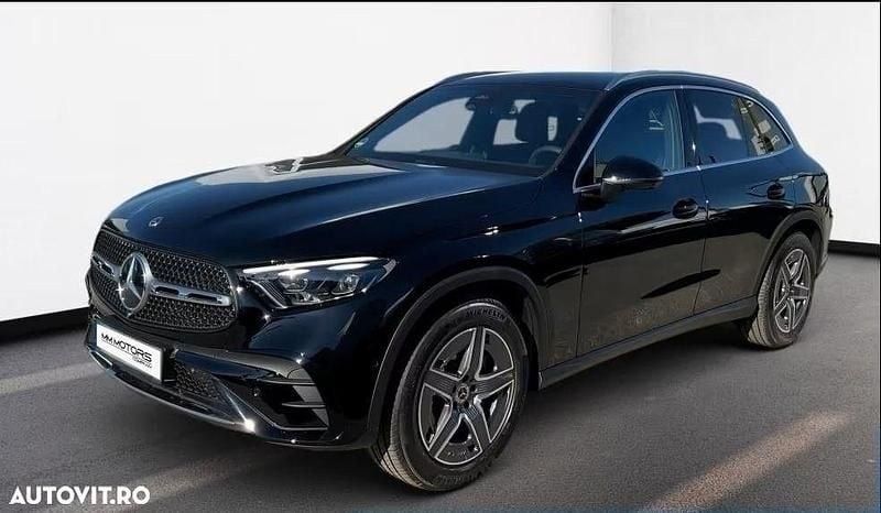Culoarenegru Utilizat 2025 Mercedes GLC200 Advanced SUV | 51.735 EUR - Imagine 1/4