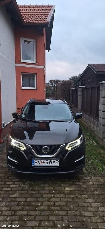 Culoarenegru Utilizat 2021 Nissan Qashqai Tekna SUV | 18.900 EUR (Preț OK) - Imagine 1/4