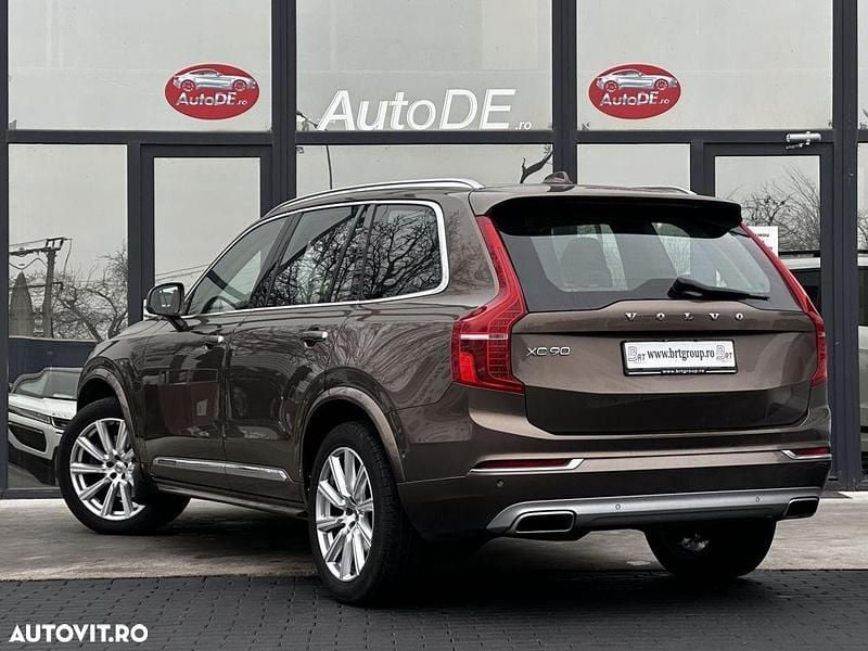Second-hand Volvo XC90 Inscription 225 CP (165 kW) 2016 Culoaremaro SUV