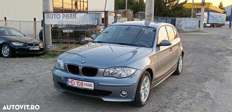 Albastru Utilizat 2006 BMW 118 Hatchback | 2.799 EUR (Super Preț) - Imagine 1/4
