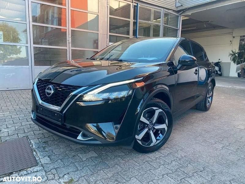 Culoarenegru Utilizat 2023 Nissan Qashqai SUV | 20.990 EUR (Preț OK) - Imagine 1/4