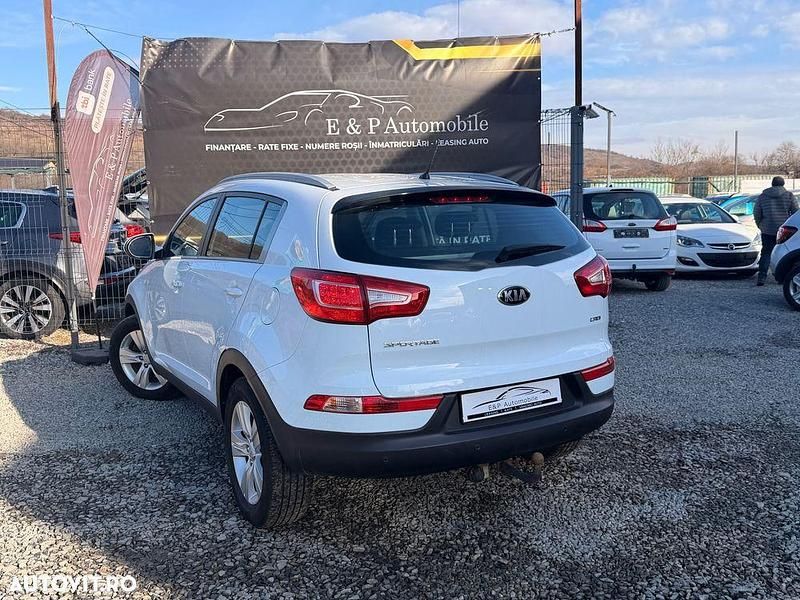 Second-hand Kia Sportage Attract 115 CP (84 kW) 2013 Culoarealb SUV
