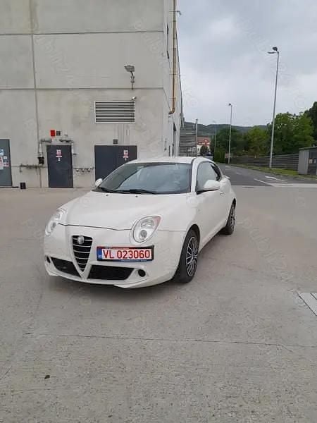 Utilizat 2010 Alfa Romeo MiTo Hatchback | 3.199 EUR - Imagine 1/4