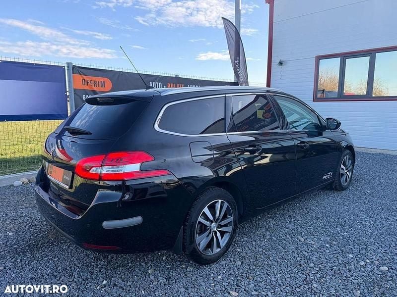 Second-hand Peugeot 308 Allure 130 CP (95 kW) 2018 Culoarenegru Break