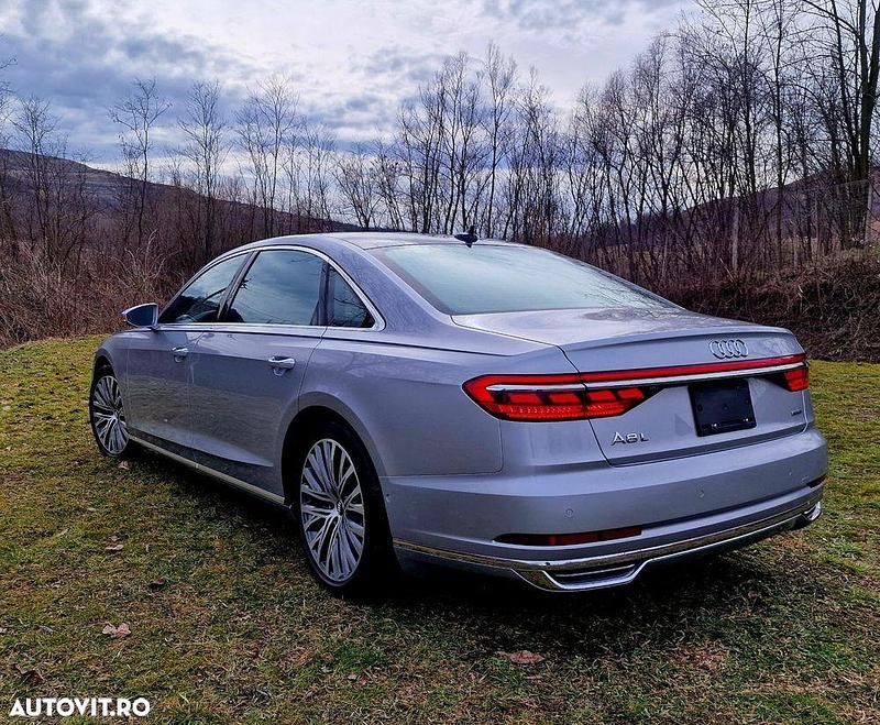 Second-hand Audi A8L Exclusive 340 CP (250 kW) 2019 Culoareargint Berlinǎ