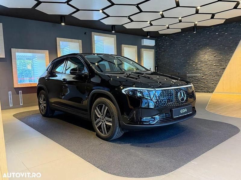 Culoarenegru Nouă 2025 Mercedes EQA250+ SUV | 44.044 EUR (Super Preț) - Imagine 1/4