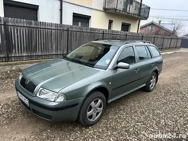 Utilizat 2004 Skoda Octavia Break | 1.660 EUR (Preț OK) - Imagine 1/4