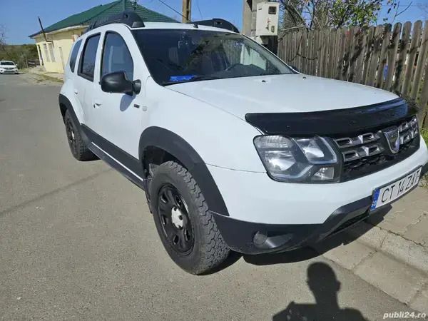 Utilizat 2015 Dacia Duster SUV | 8.300 EUR (Preț OK) - Imagine 1/4