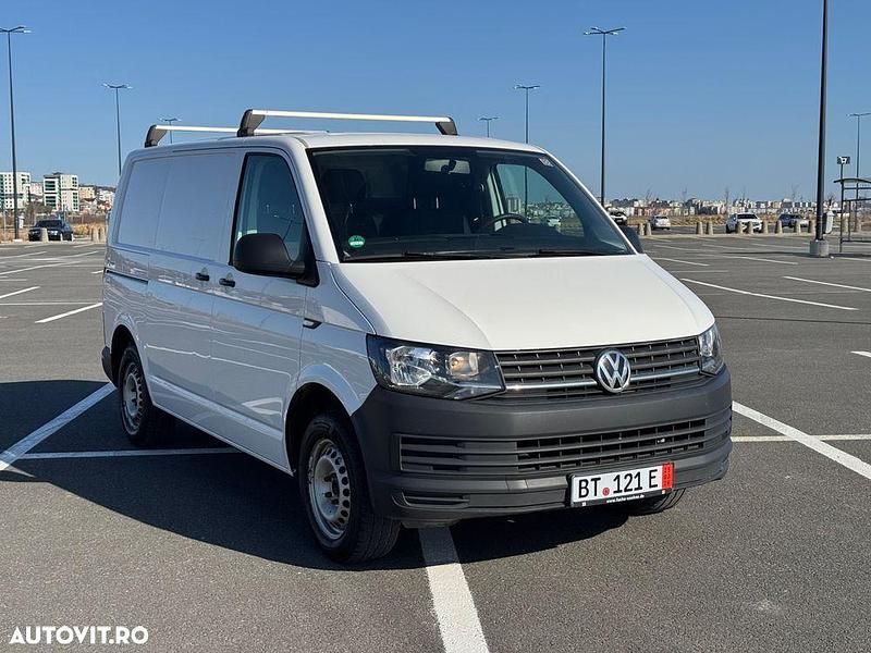 Second-hand VW Transporter 140 CP (102 kW) 2016 Culoarealb Van