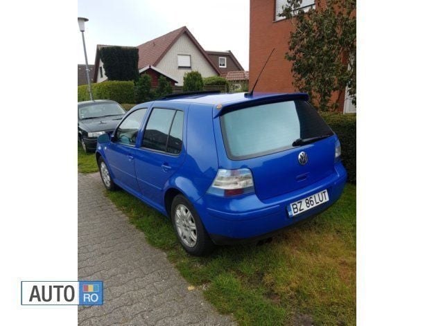 Albastru Utilizat 2002 VW Golf IV Berlinǎ | 2.100 EUR (Preț OK) - Imagine 1/4