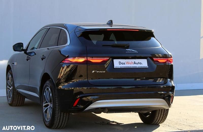 Second-hand Jaguar F-Pace R-Dynamic 204 CP (150 kW) 2021 Culoarenegru SUV