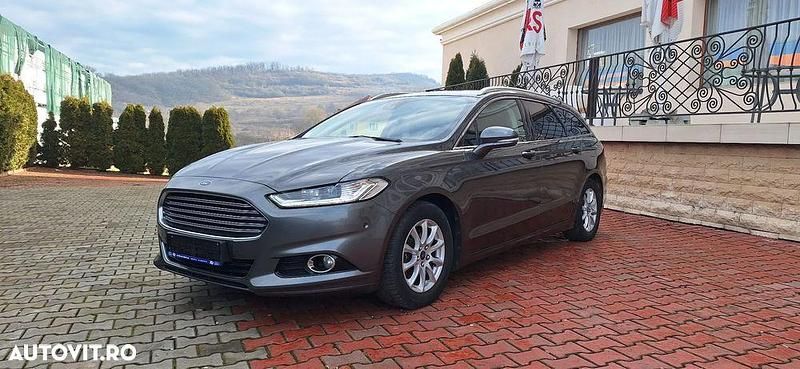 Second-hand Ford Mondeo Titanium 150 CP (110 kW) 2015 Culoaregri Break