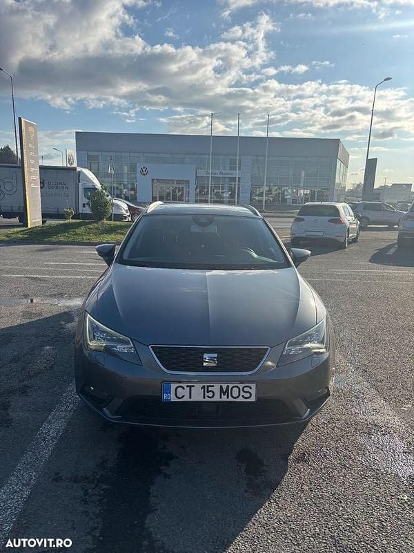 Culoaregri Second-hand 2015 Seat Leon Style Break | 8.000 EUR (Preț OK) - Imagine 1/4