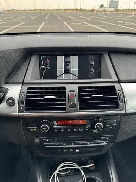 Utilizat 2011 BMW X6 SUV | 11.450 EUR (Super Preț) - Imagine 1/4