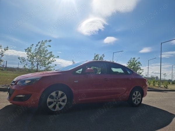 Utilizat 2018 Opel Astra Sport Berlinǎ | 7.200 EUR (Preț bun) - Imagine 1/4
