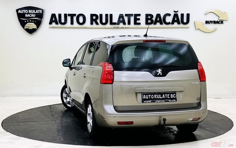 Second-hand Peugeot 5008 156 CP (114 kW) 2011 Culoarebej Monovolum