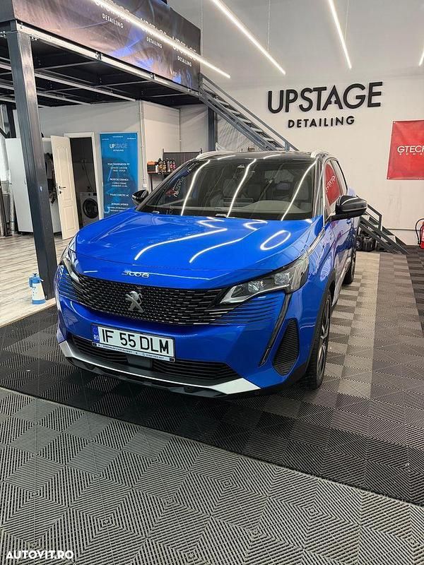 Second-hand Peugeot 3008 300 CP (220 kW) 2021 Culoarealbastru SUV