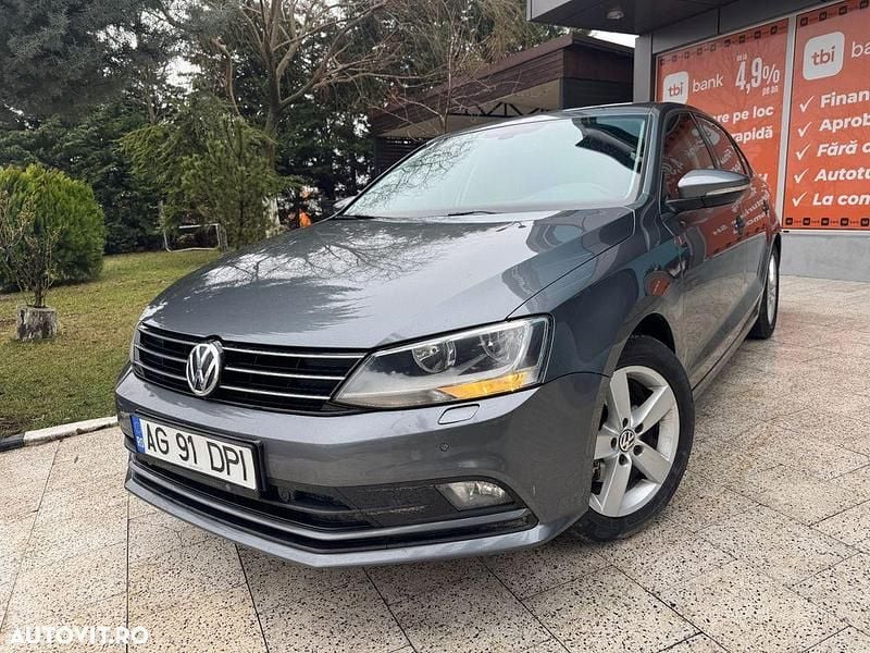 Second-hand VW Jetta Comfortline 110 CP (80 kW) 2017 Culoaregri Berlinǎ