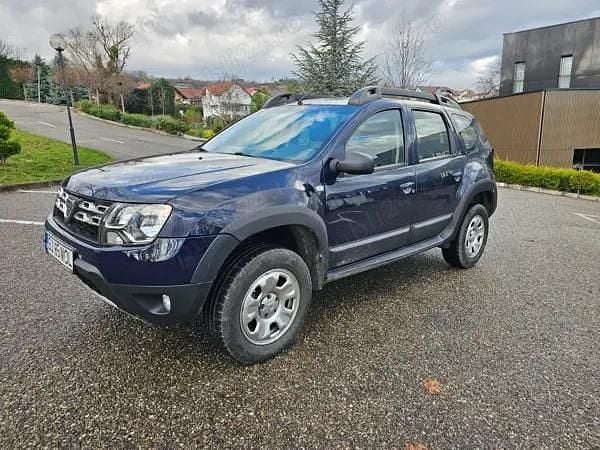 Second-hand Dacia Duster 110 CP (80 kW) 2015 Albastru SUV