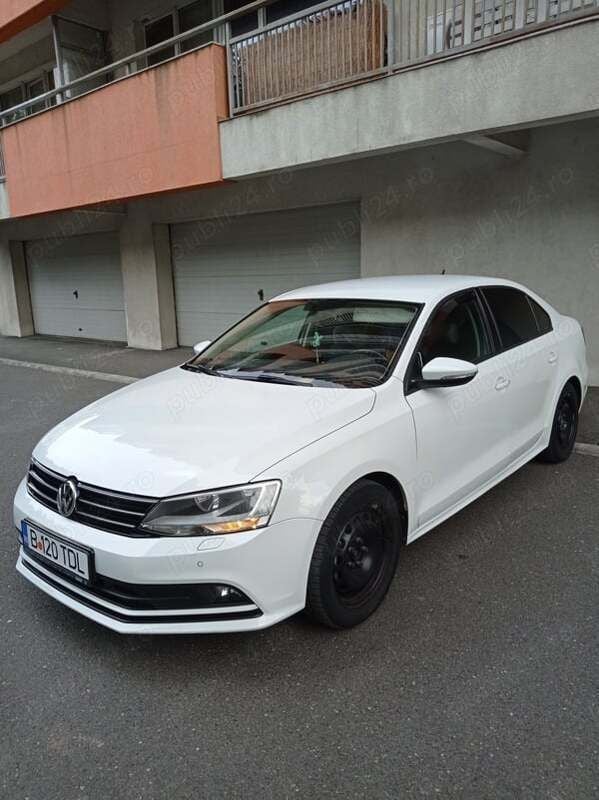 Utilizat 2015 VW Jetta Berlinǎ | 13.000 EUR - Imagine 1/4